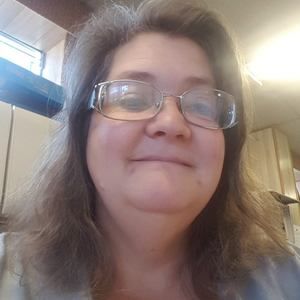 Meet your Posher, Desiree